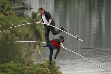 Nik and Delilah Wallenda re-create highwire feat that killed grandfather 