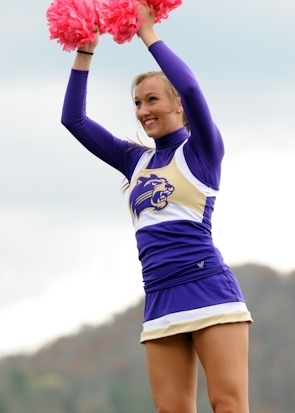 College Football: Cheerleader Edition