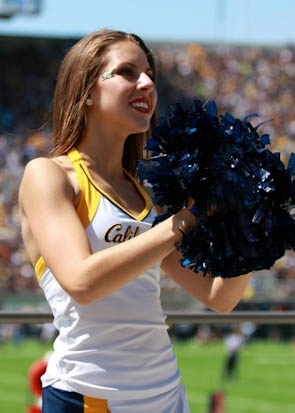 College Football: Cheerleader Edition