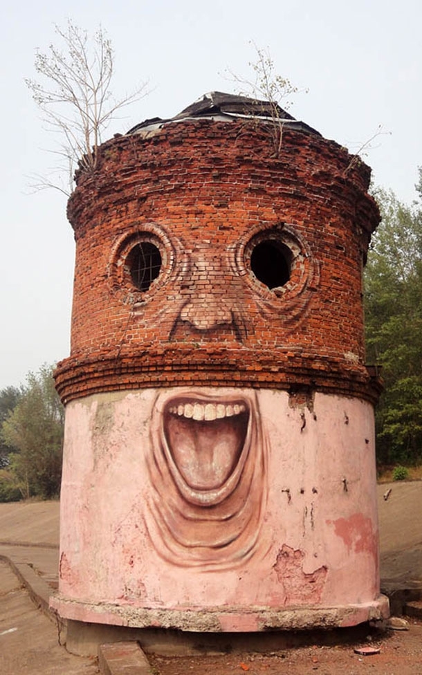 Russian Graffiti Artist Turns Buildings Into Giant Characters 
