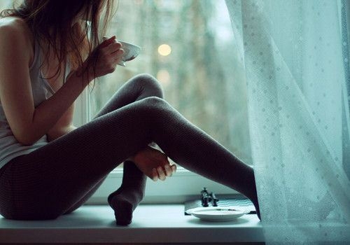 Poetic Photography: Hot girls looking out of windows. 