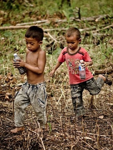 What Kids in Cambodia Have for Dessert 