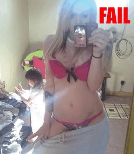 FAIL in Social Networks 