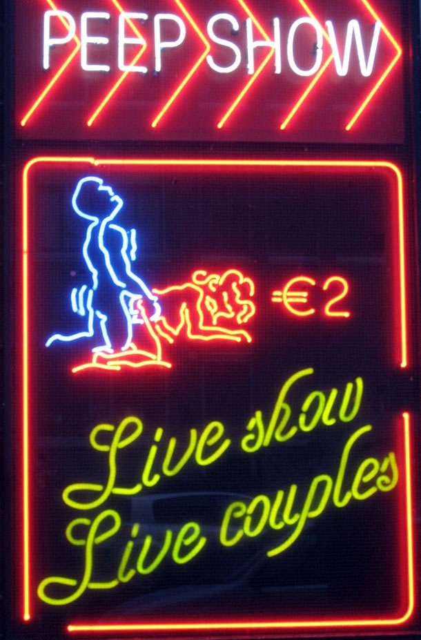 Creative, Controversial And Cool Neon Signs 