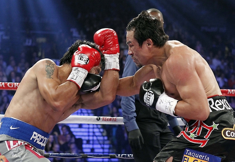 Juan Manuel Marquezknocks out Manny Pacquiao Like it's Nothing!