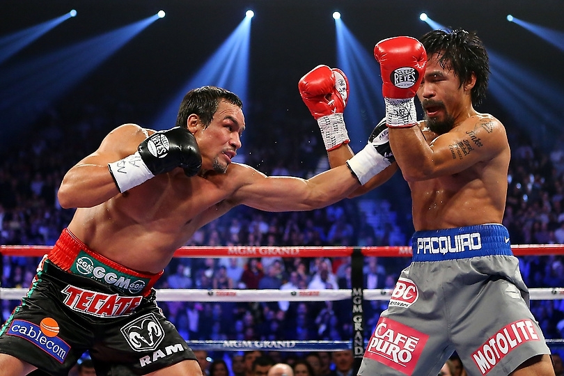 Juan Manuel Marquezknocks out Manny Pacquiao Like it's Nothing!