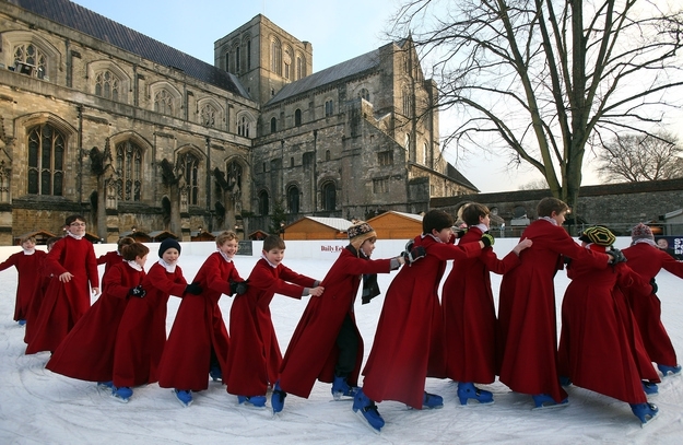 British Kids Ice-Skating: Real Life Hogwarts!