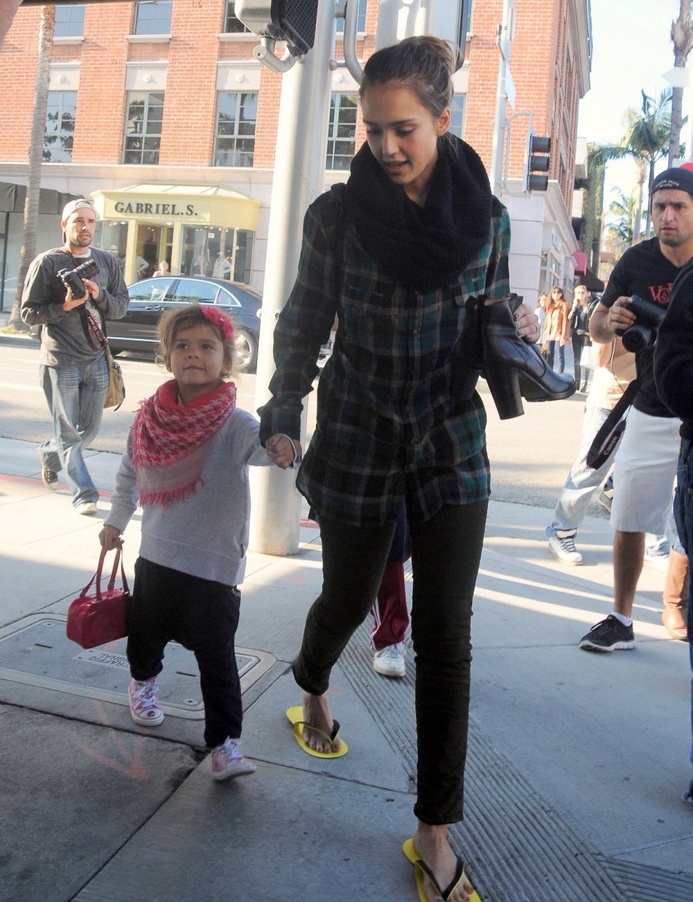 Jessica Alba & Honor Wear Matching Outfits