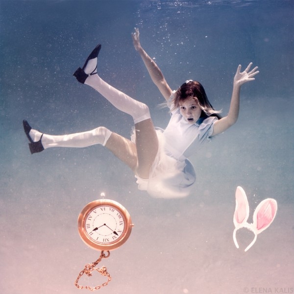 Enchanting Underwater Photos of Alice In Wonderland 