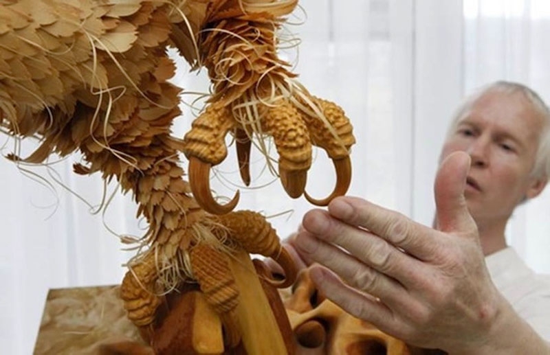 Intricate Animal Sculptures Made from Wood Chips 