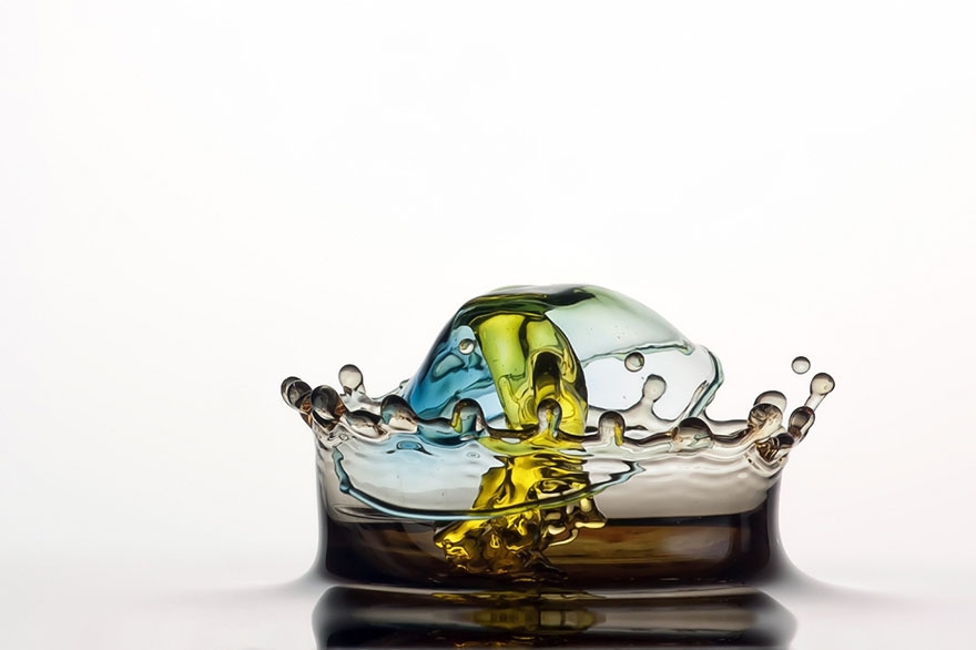 Mesmerizing Liquid Sculptures by Marcus Reugels 