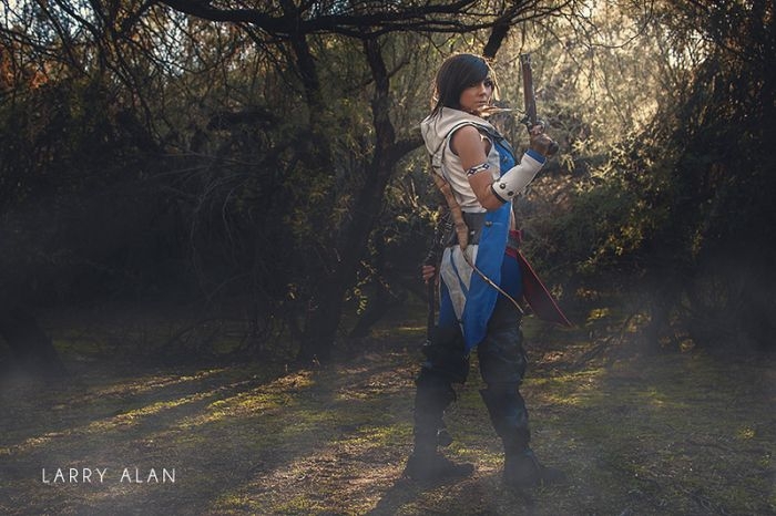 Assassin's Creed Cosplay Costume (7 pics)