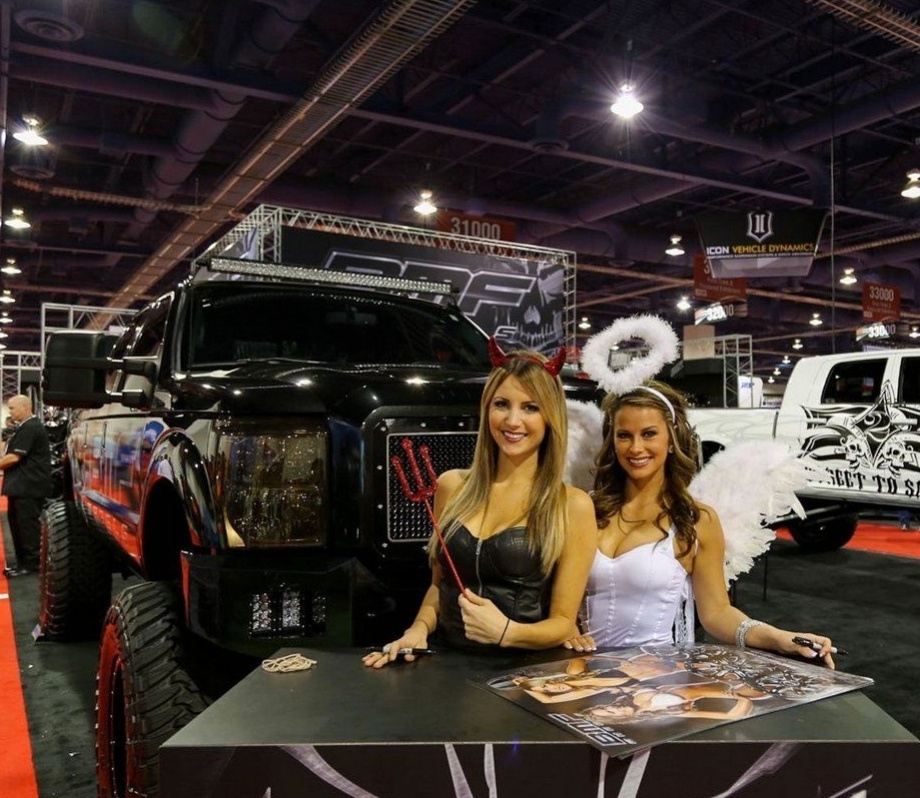 Best Car Convention Ever! The SEMA Convention!
