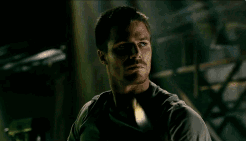13 Very Convincing Reasons You Should Be Watching "Arrow"