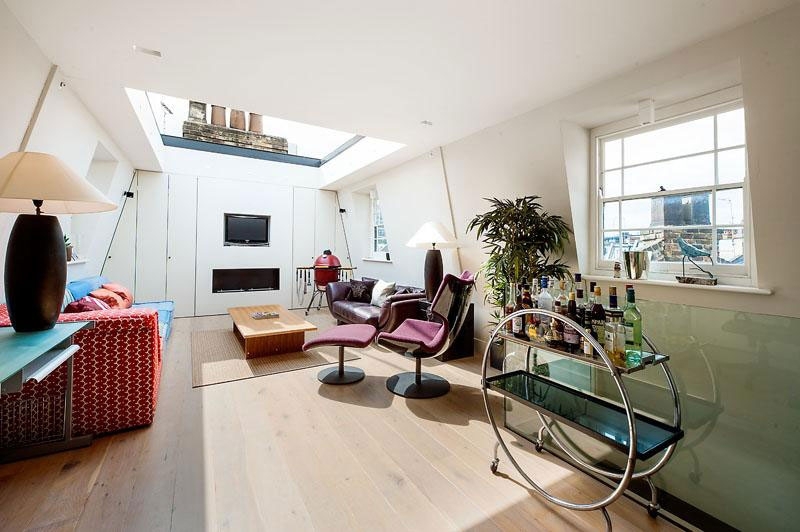 House in London With a Retractable Glass Roof 