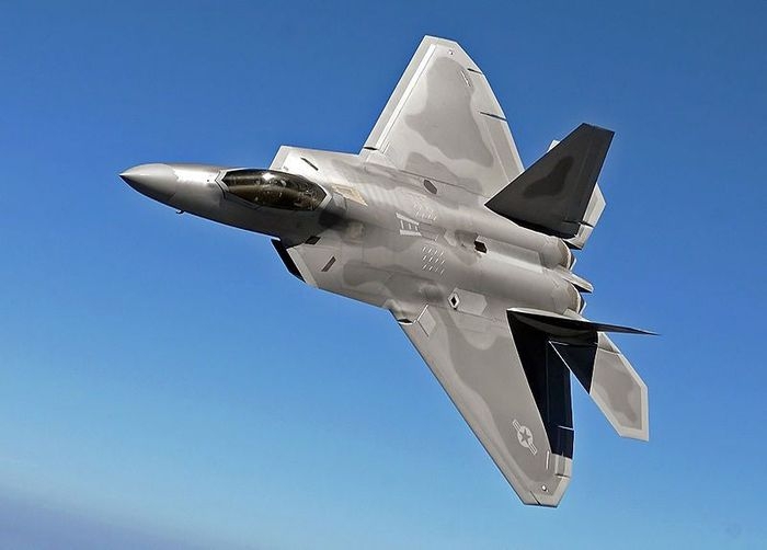 F-22 Raptor. Everything Can Happen