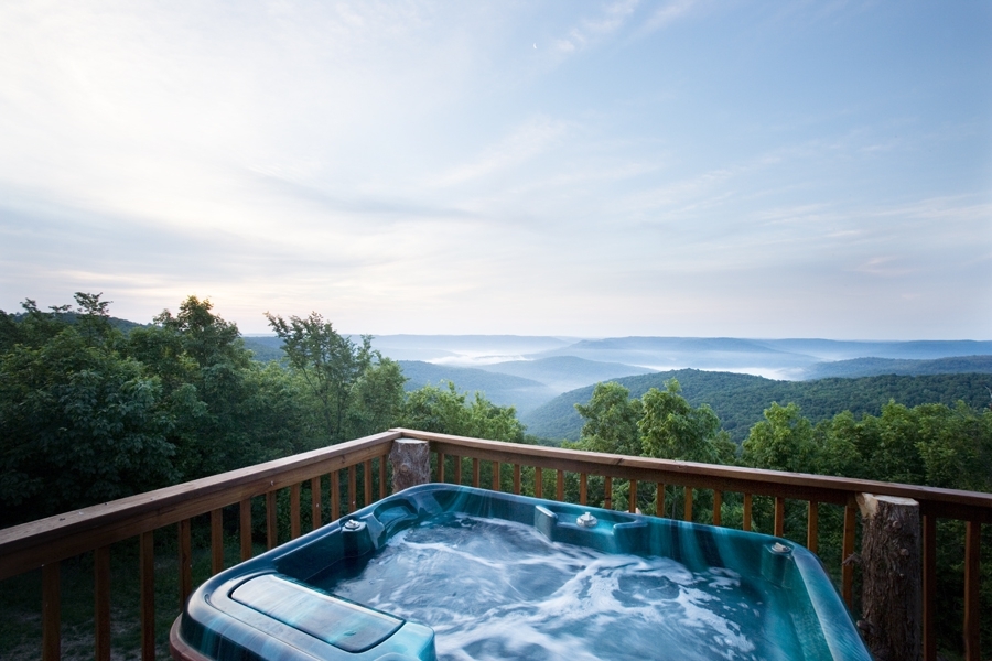 Breathtaking Hot Tub Views!