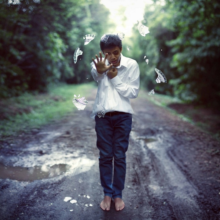 Young Photographer Expresses a Variety of Raw Emotions