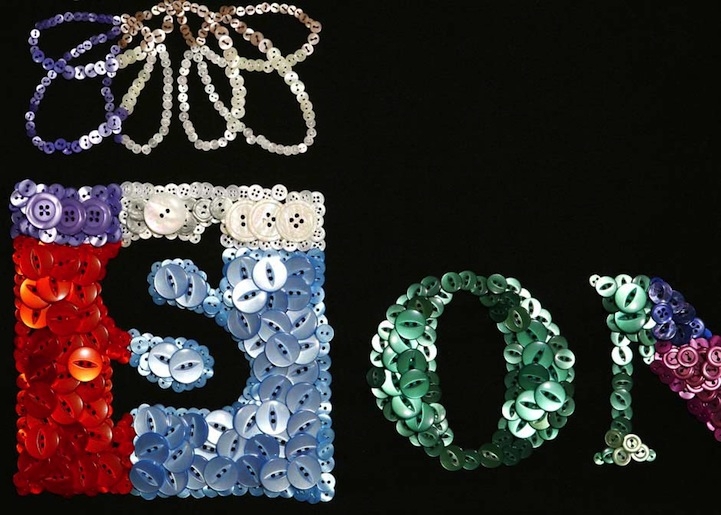 Intricate Button Mosaics of Queens and Crowns