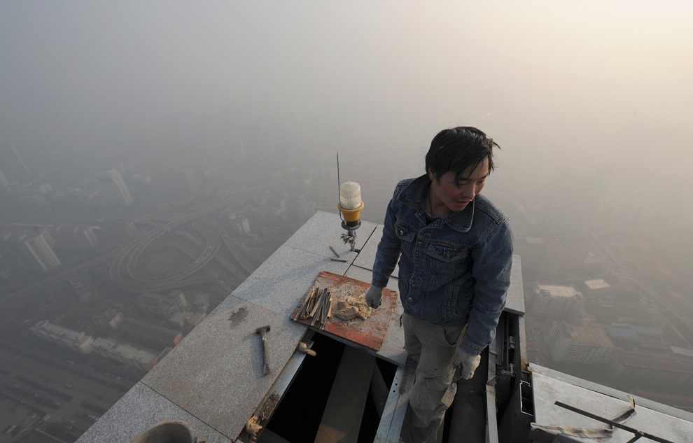 China's Skies: Toxic levels of pollution
