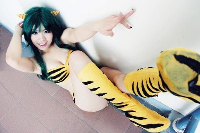 Woman Lost Weight to Fit into Cosplay Costumes