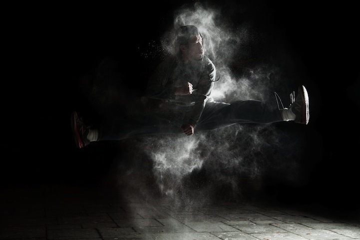 Powerful Acrobatic Portraits of Parkour in Motion