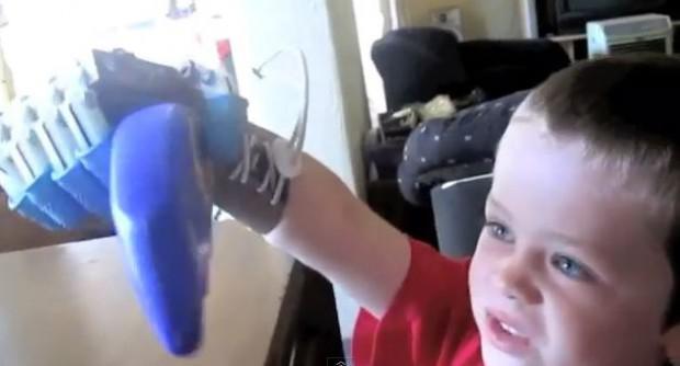A Mechanical Prosthetic Hand That Can Be 3D Printed at Home