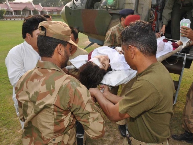 A 15 Year Old Pakistani Girl Survives 2 Gun Shots To The Head, After Becoming A Taliban Victim!