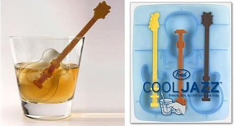 Make Your Cocktails Special with These Awesome Ice "Cubes"