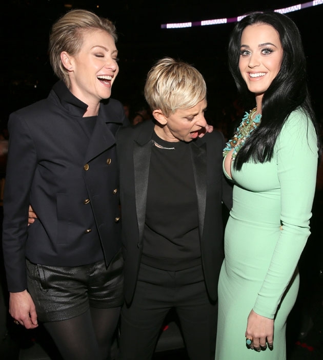 Ellen DeGeneres Ogling Katy Perry’s Boobs 