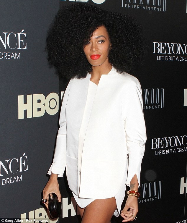 Solange Knowles tries to steal limelight from sister Beyonce 