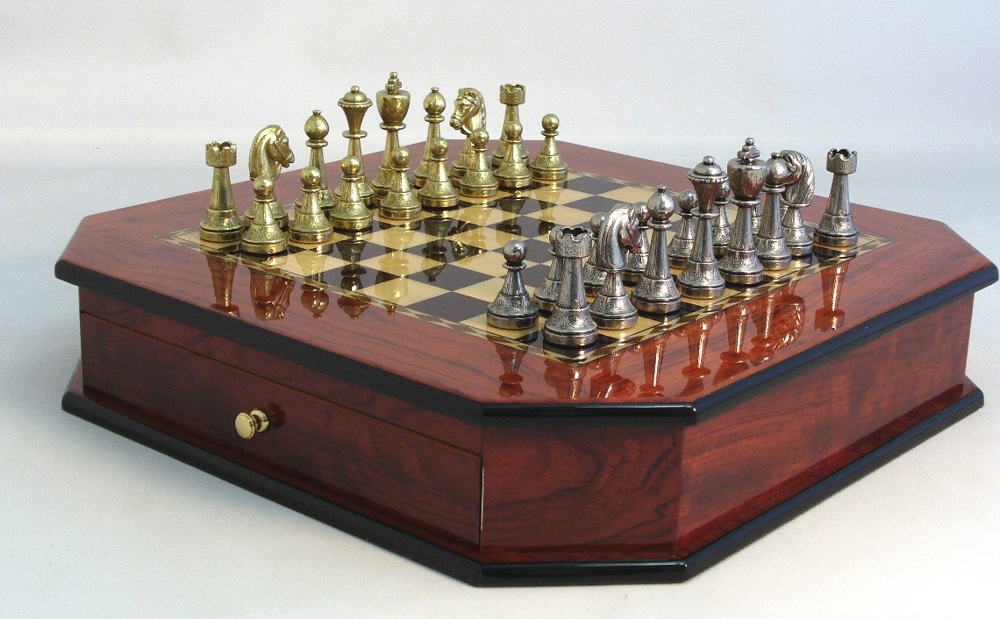 Coolest Lookig Chess Sets.