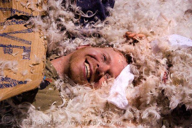 Annual Pillow Fight in San Francisco:) Another Way to Celebrate Valentines Day