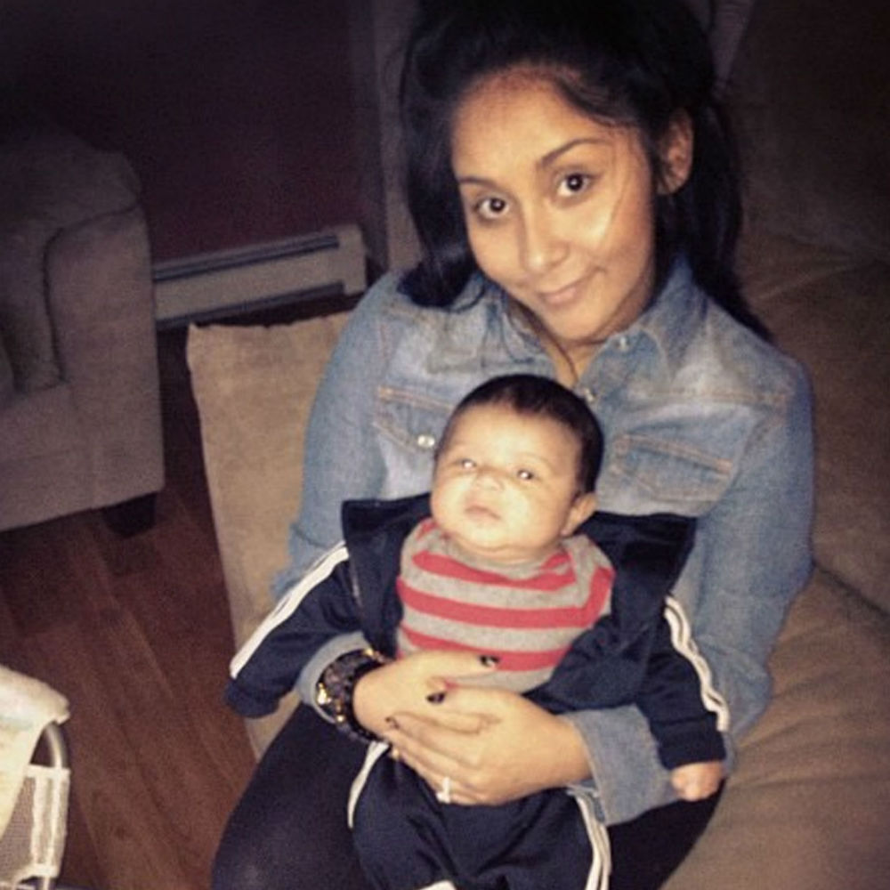 Snooki's Vaj Rips During Childbirth 