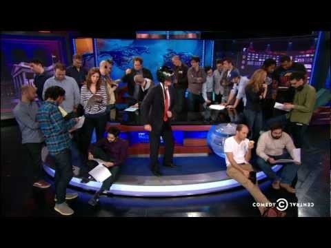 ‘The Daily Show’ and ‘Jimmy Fallon’ Try Their Hand at the Harlem Shake ‘The Daily Show’ and ‘Jimmy Fallon’ Try Their Hand at the Harlem Shake