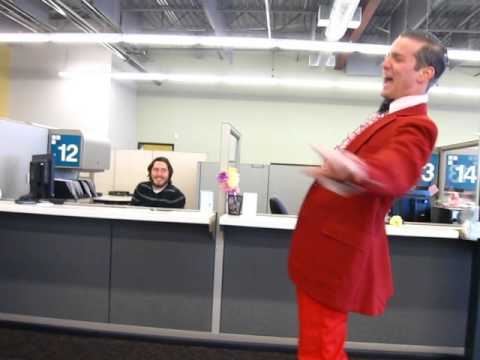 Awesome Singer ‘Phil Harmonic’ Serenades Local DMV Awesome Singer ‘Phil Harmonic’ Serenades Local DMV
