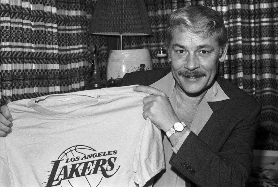 Lakers Owner Jerry Buss Passes Away