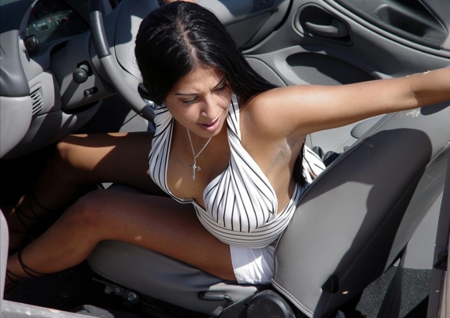 Wanna see some hot girls with cars? Of course you do