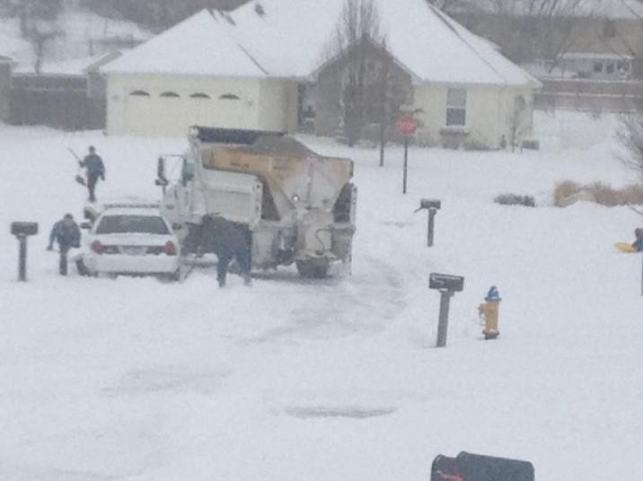 Raging Snow Storm Slams the Midwest States