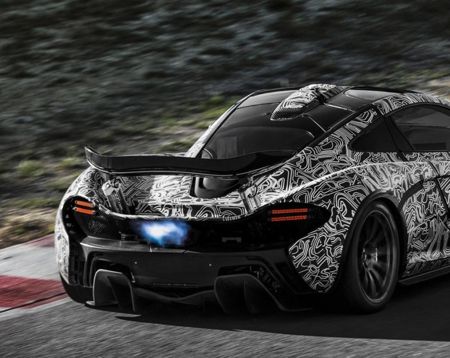 Amazing Pics of the 903HP McLaren P1