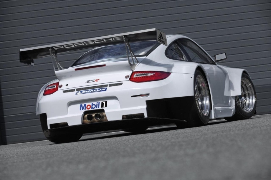 Check Out The Porsche 911 (997) GT3 RSR