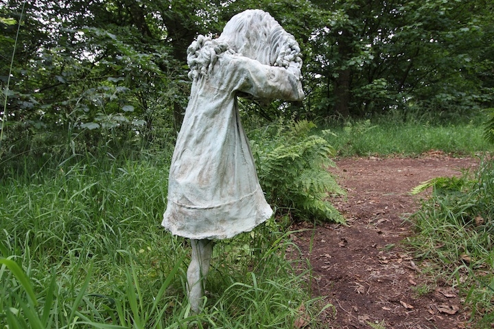 Beautifully Haunting Sculptures of Five Girls Weeping 