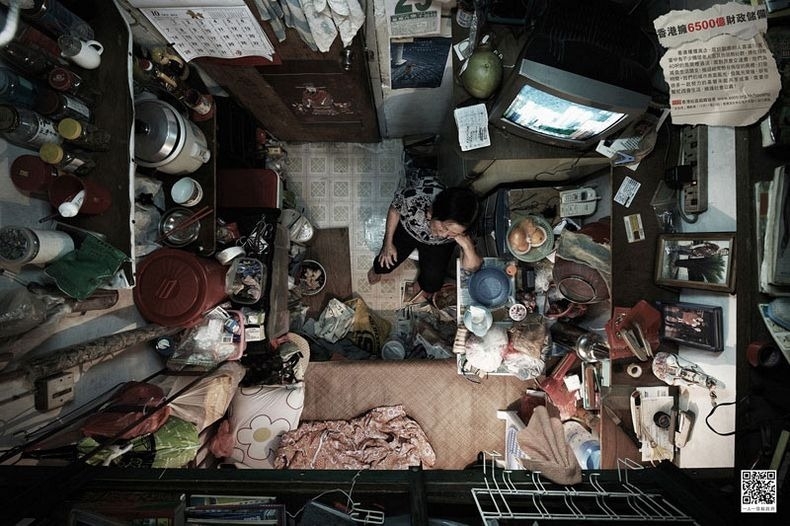 Crowded Hong Kong Apartments Photographed From Above