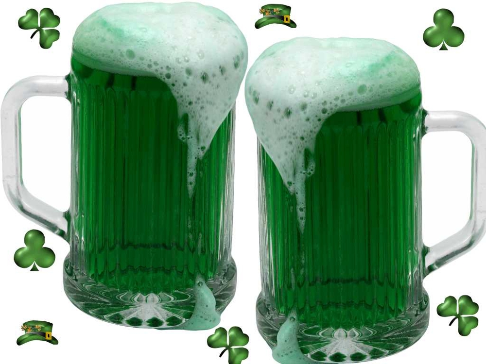 5 Easy Steps To Making Green Beer For St. Patrick's Day 