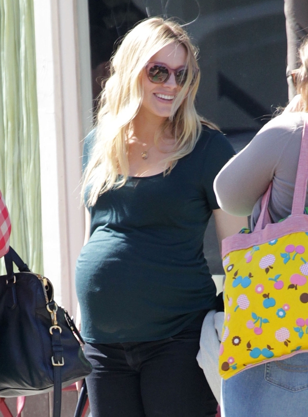 Kristen Bell Shows Off Her Ginormous Baby Bump