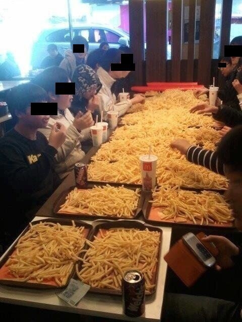 People Get Pissed Off When There's Just Too Much French Fries