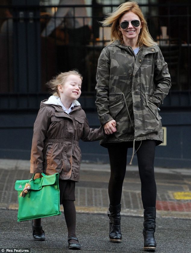 Geri Halliwell's Army Chic Style 