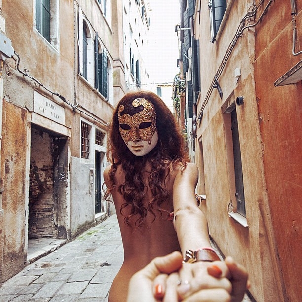Lovers Instagram* Their Incredible Journey Around The World