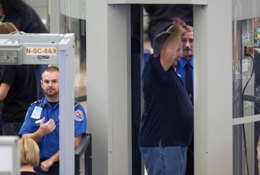 US TSA is Going to Allow Small Knives on Flights, WTF