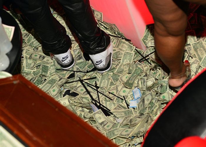 Drake at a Strip Club 